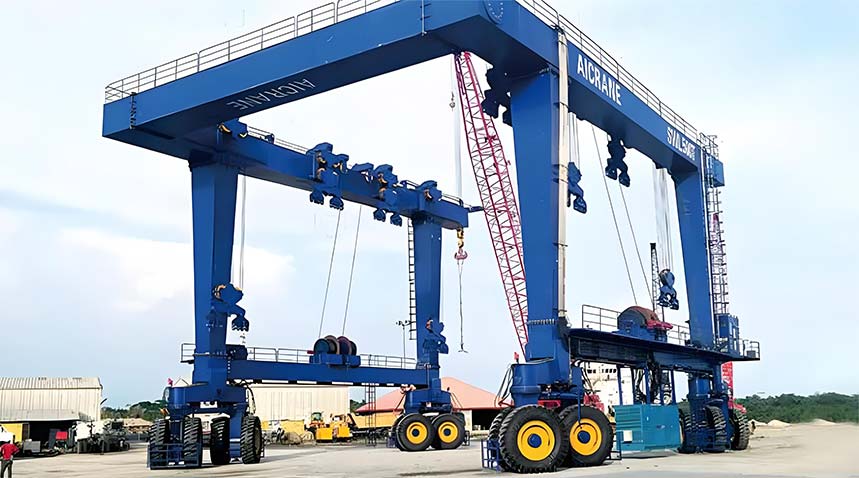 AICRANE 500T Mobile Boat Hoist in the Shipyard